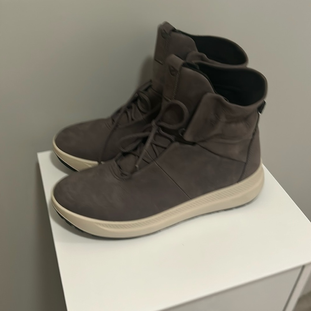 ECCO Gor-Tex SOLICE Mid Cut Boot